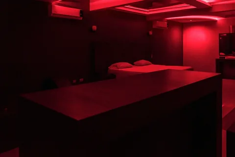 King Suite Jacuzzi — habitación (3)